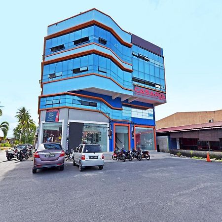 Oyo 90594 Hotel Casalink Paka エクステリア 写真