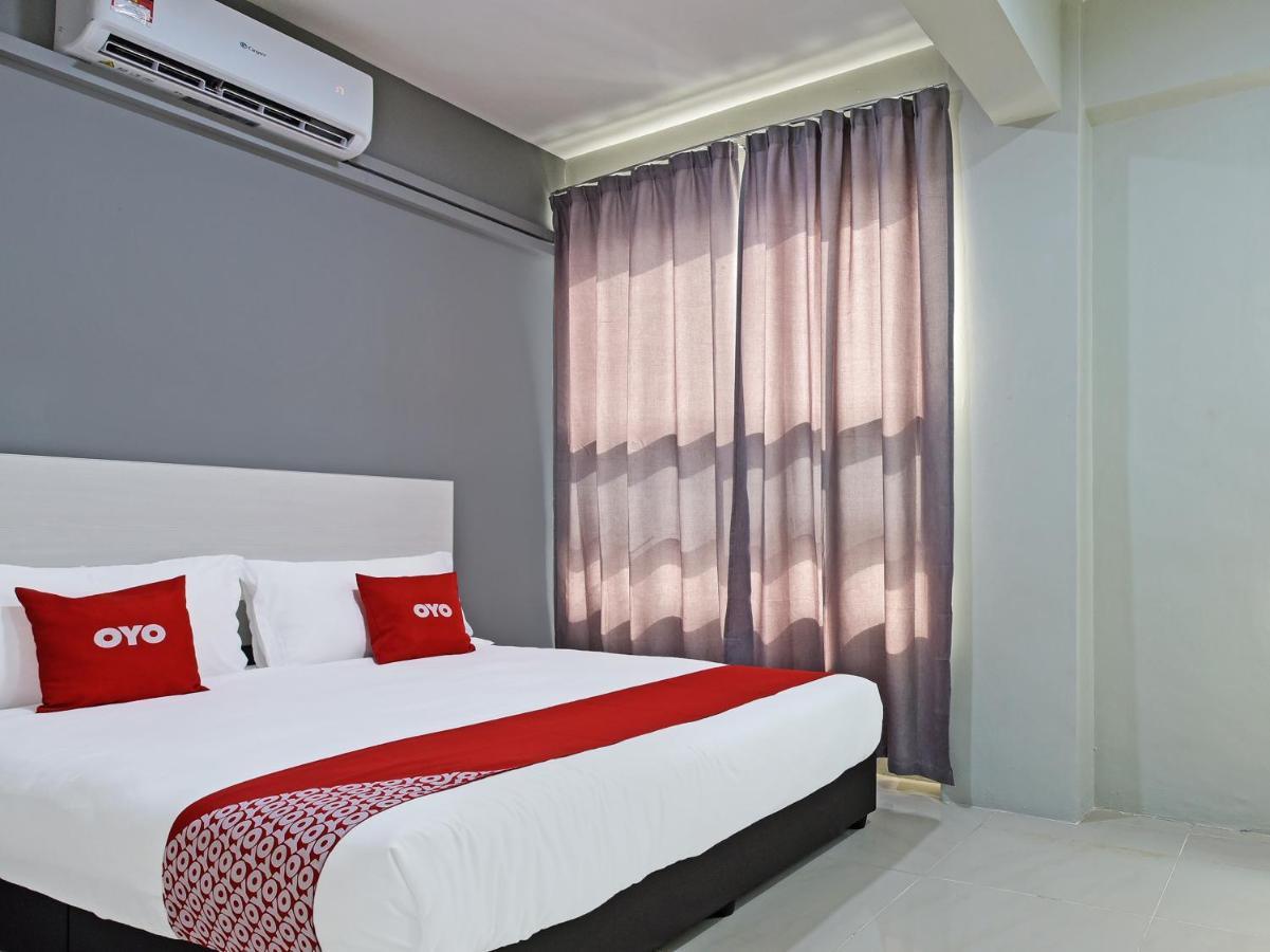 Oyo 90594 Hotel Casalink Paka エクステリア 写真