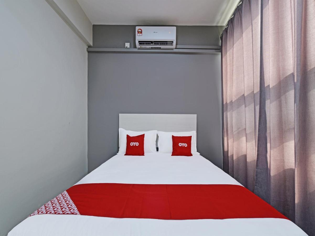 Oyo 90594 Hotel Casalink Paka エクステリア 写真