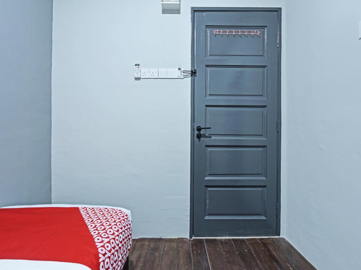 Oyo 90594 Hotel Casalink Paka エクステリア 写真