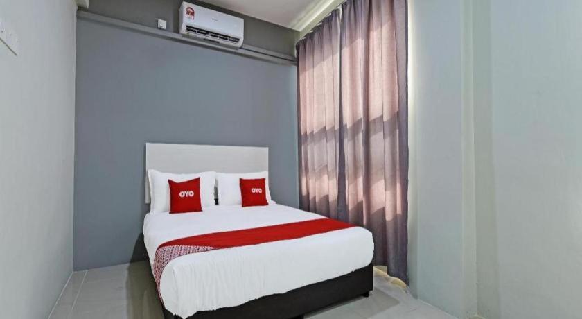 Oyo 90594 Hotel Casalink Paka エクステリア 写真