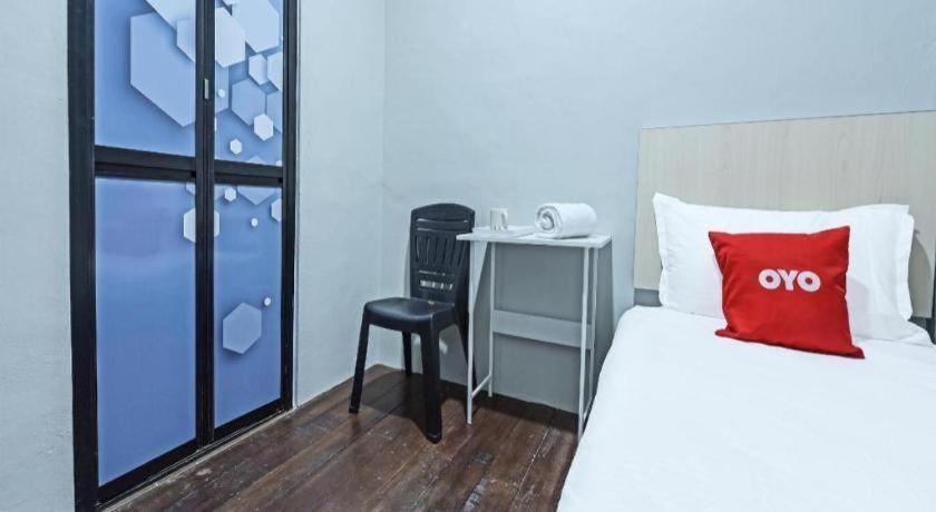 Oyo 90594 Hotel Casalink Paka エクステリア 写真
