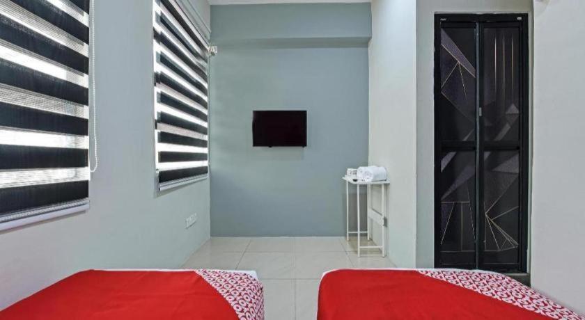 Oyo 90594 Hotel Casalink Paka エクステリア 写真