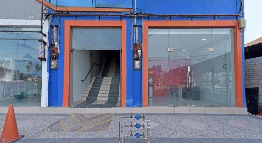 Oyo 90594 Hotel Casalink Paka エクステリア 写真